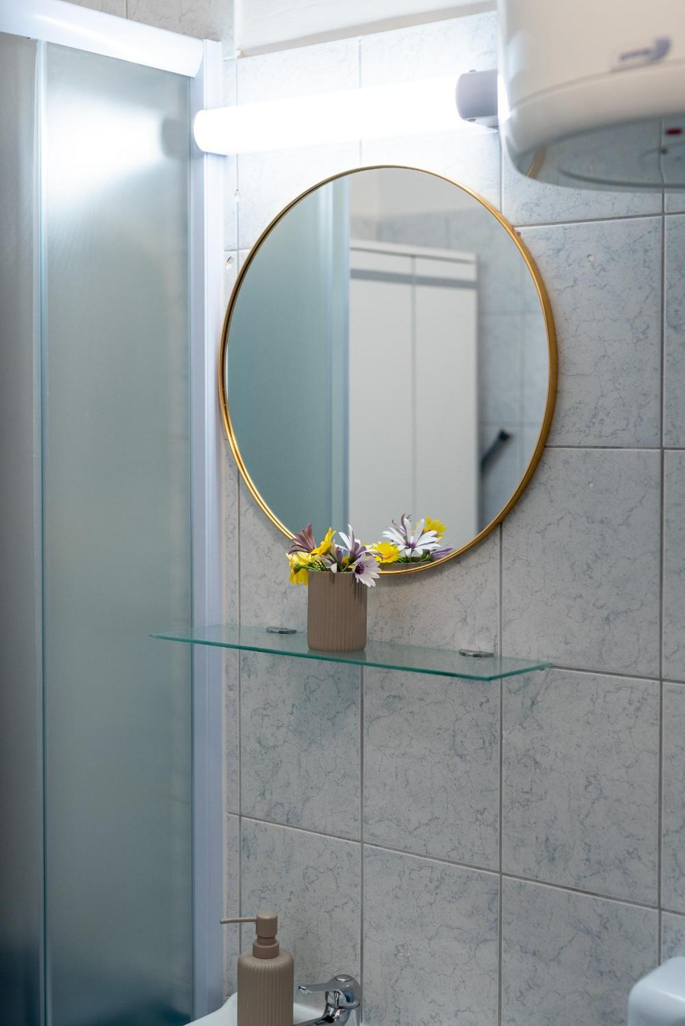 Studio Apartment Coce Трогир Екстериор снимка