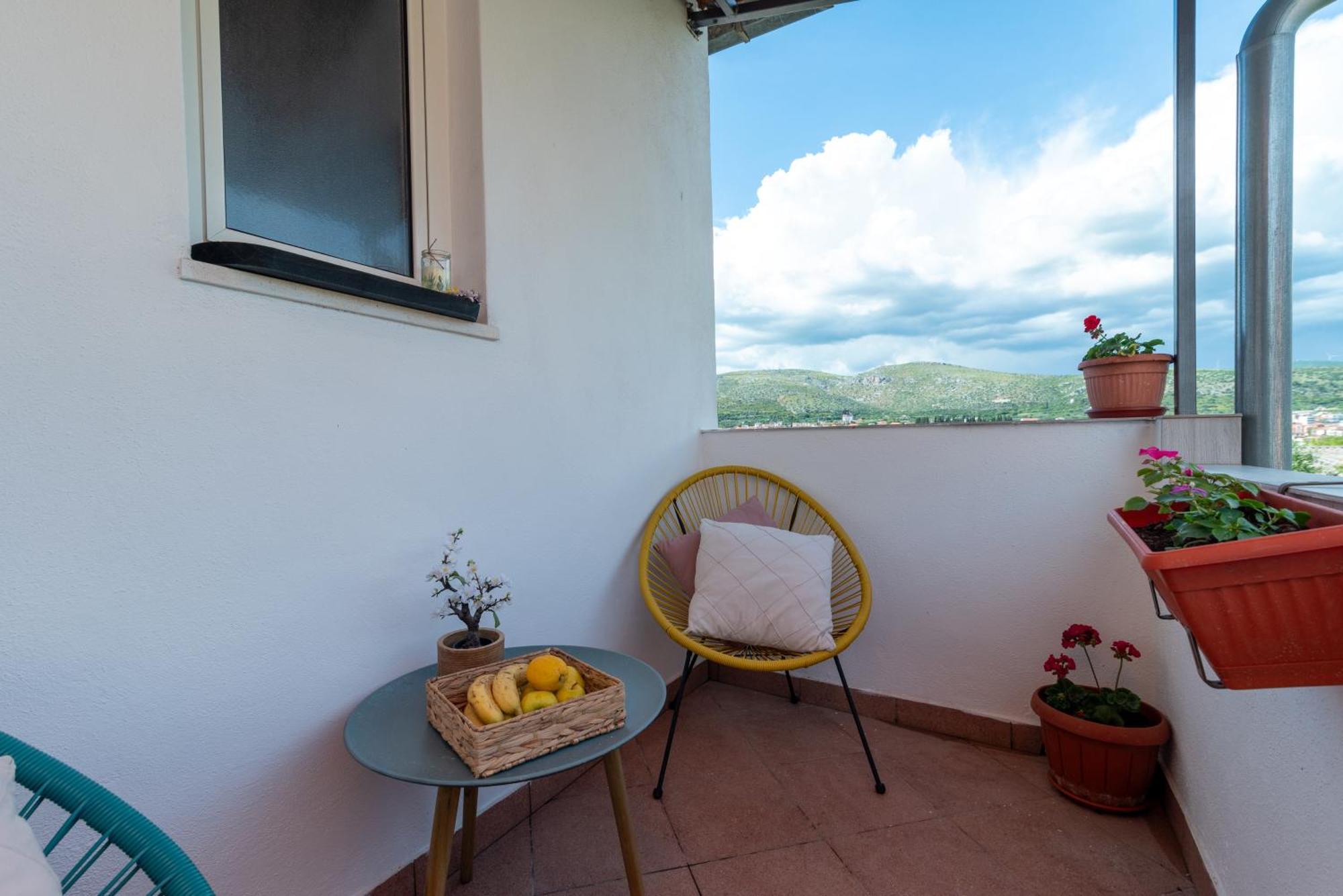 Studio Apartment Coce Трогир Екстериор снимка